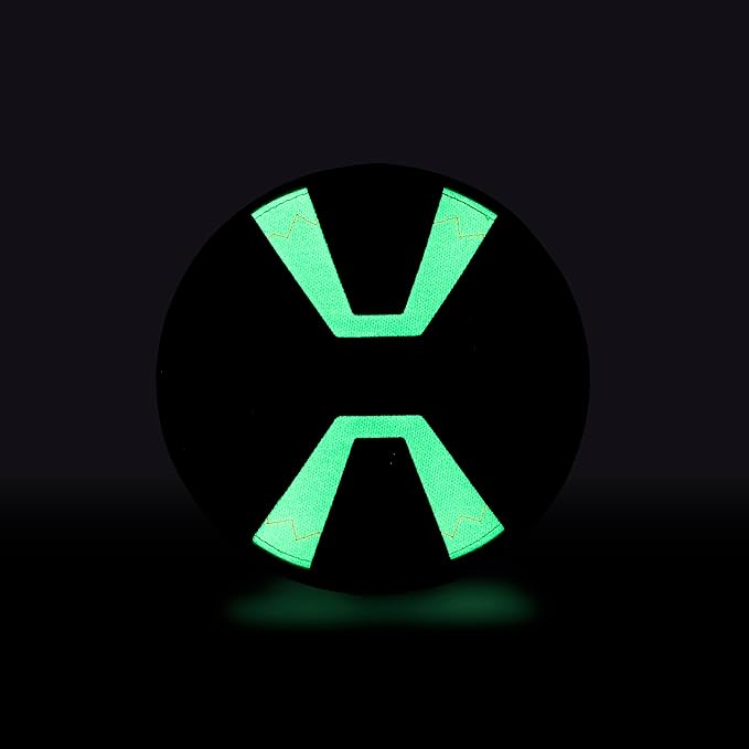 Chuckit! Max Glow Paraflight Flying Disc Dog Toy - Water Floating Flyer - Durable Nylon Construction with Soft Rubber Edges - For Medium and Large Dogs - Size Large - 9.75" L x 9.75" W - Pack of 1